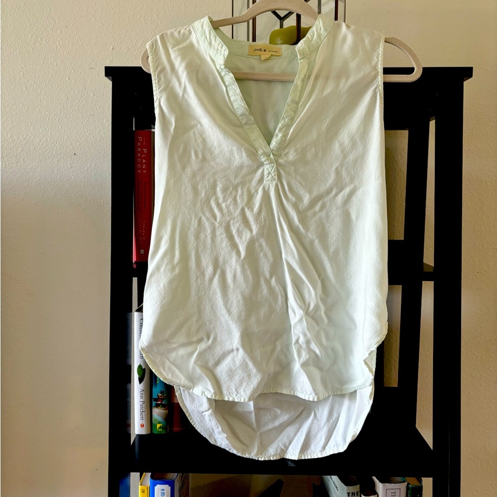 Cloth & Stone light green top